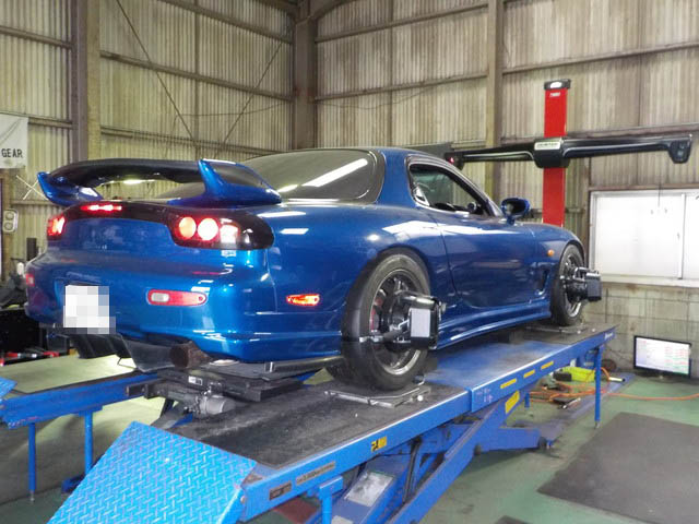 FD3S　RX-7　持ち込みタイヤ交換　四輪アライメント調整