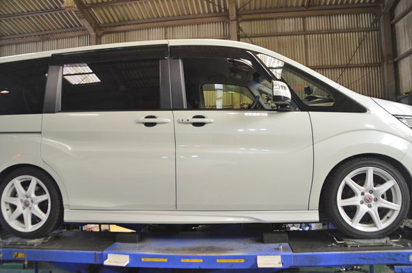 RP3 ステップワゴン 車高調交換と四輪アライメント調整