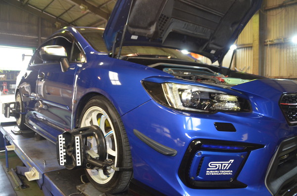WRX STi VAB 1G締め直しと四輪アライメント調整