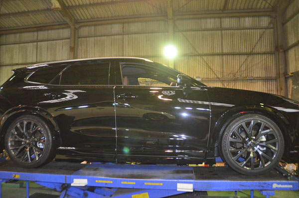 クラウンエステート AZSH38W 車高調交換と四輪アライメント調整