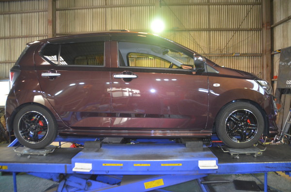 LA350S ミライース ダウンサスに交換作業