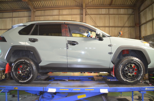 MXAA54 RAV4 リフトアップコイル アップスペーサー 四輪アライメント調整
