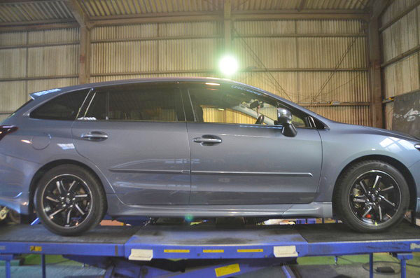 レヴォーグ VM4 ショック スプリング交換 四輪アライメント調整