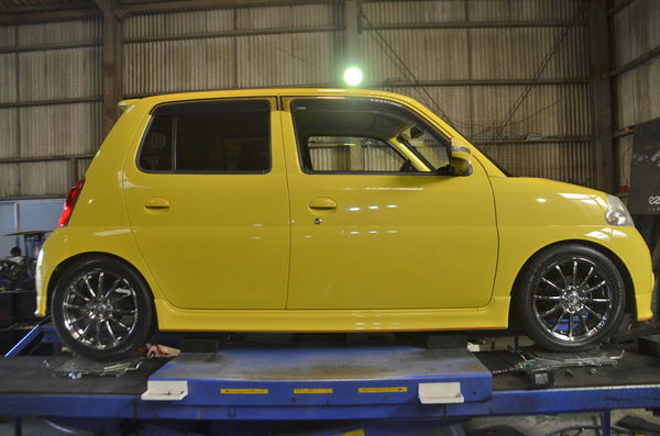 エッセ L235S 車高調交換と四輪アライメント調整