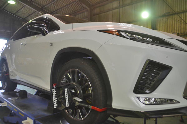 GYL25W レクサス RX450h 1G締め直し と 四輪アライメント