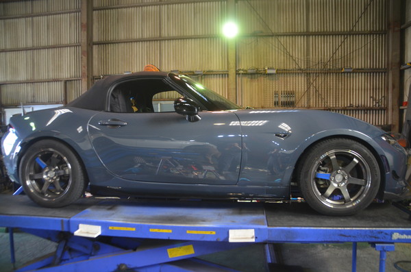 ロードスター ND5RC サスペンション交換と四輪アライメント