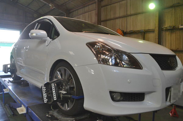 ブレイドマスター GRE156H フロントロアアーム交換と四輪アライメント