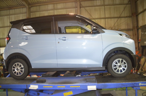 B34W ek X リフトアップ取り付けと四輪アライメント